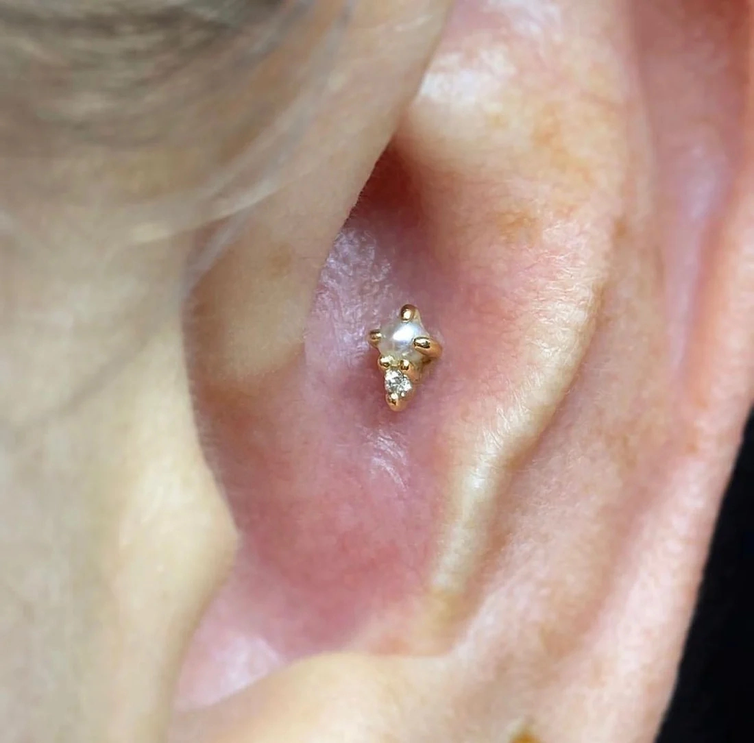 The Light - Pearl ozdoba push-in z żółtego złota 14k