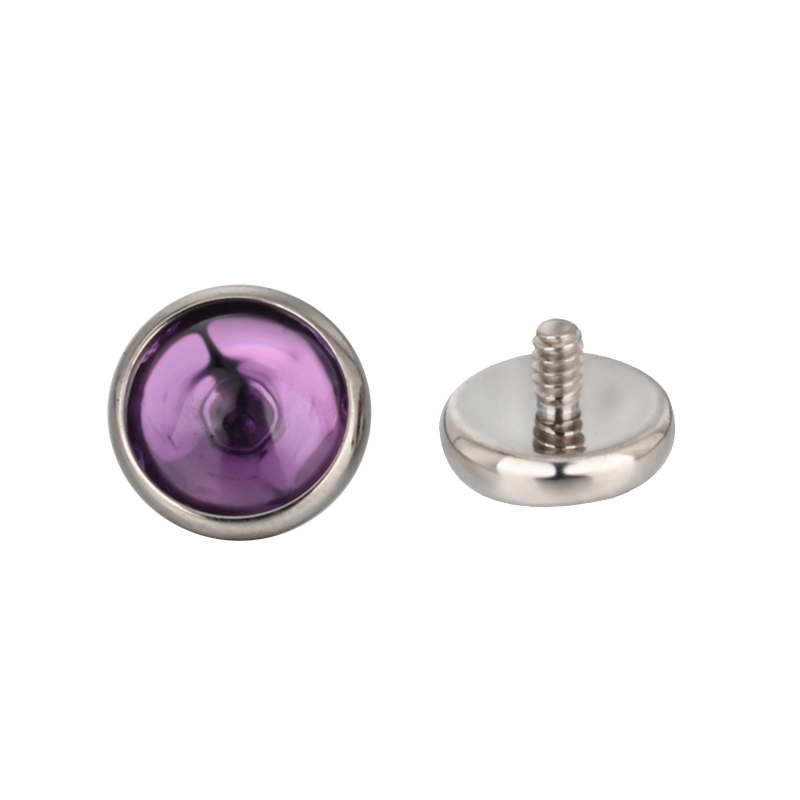 Tytanowy labret amethyst bezel set