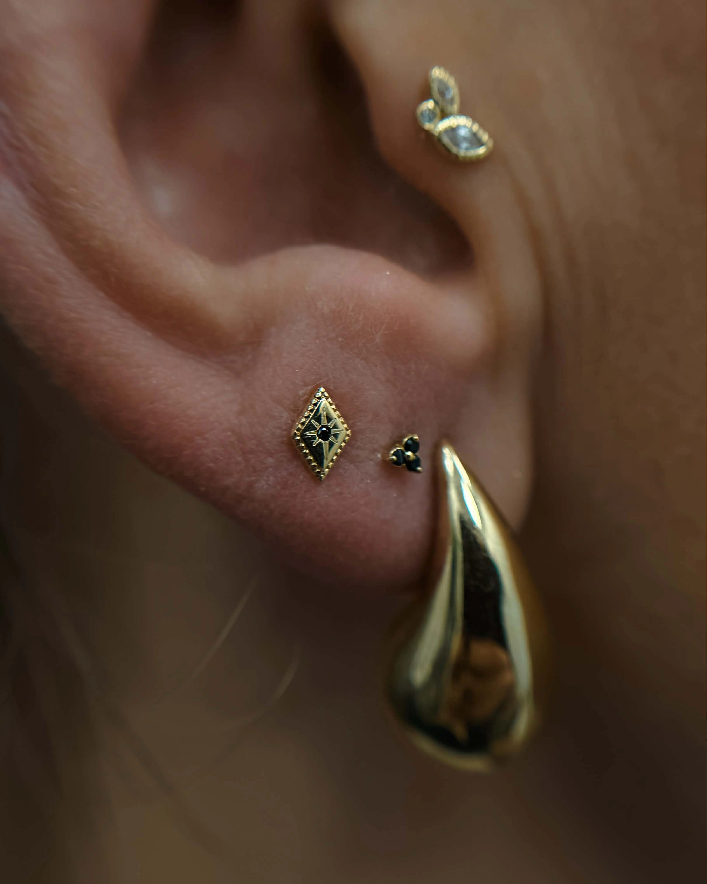 Etoile Black Diamond ozdoba push-in z żółtego złota 14k