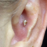 The Light - Pearl ozdoba push-in z żółtego złota 14k